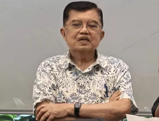 Bantah Sokong Dana Rp5 Miliar: JK Polisikan Tudingan Jadi Donatur Isu Ijazah Jokowi