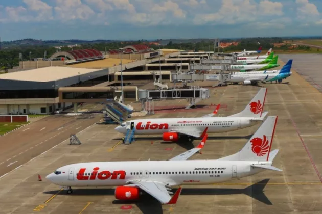 KABAR BURUK! Harga Tiket Pesawat Domestik Naik 13 Persen