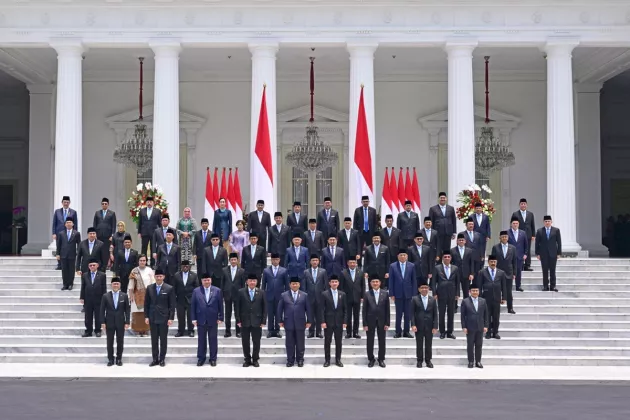 Teka-Teki Pemotongan Gaji Menteri: Seskab Teddy Sebut Belum Ada Keputusan Final