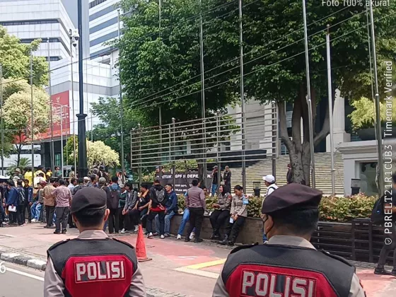 Desak Kasus Andrie Yunus Diadili di Peradilan Umum, Mahasiswa Kepung Gedung MK