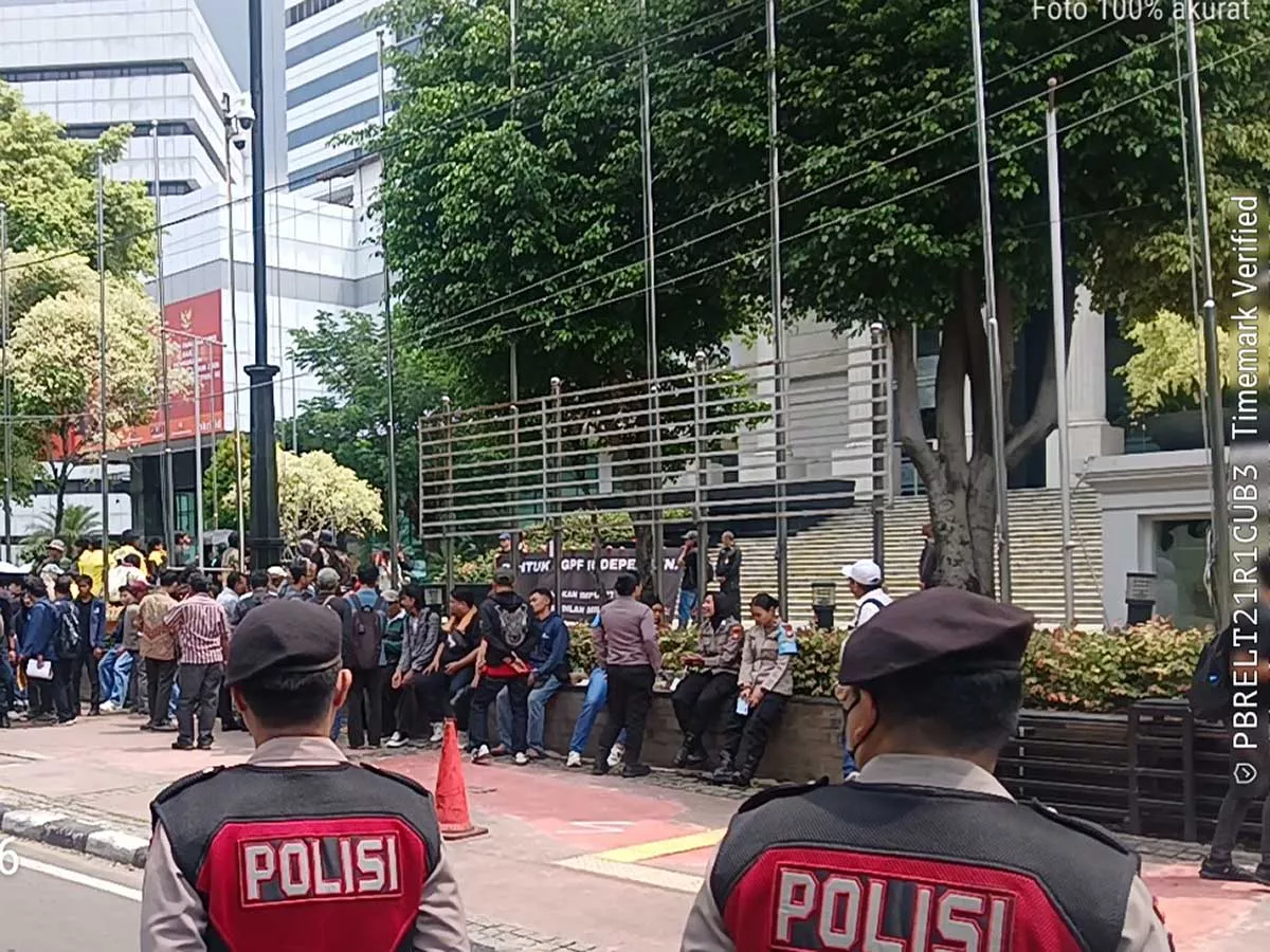 Desak Kasus Andrie Yunus Diadili di Peradilan Umum, Mahasiswa Kepung Gedung MK