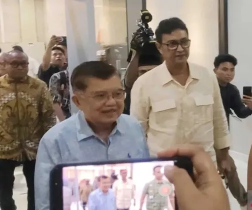 Jusuf Kalla Sambangi Bareskrim: Resmi Laporkan Rismon Sianipar Terkait Isu Ijazah Jokowi