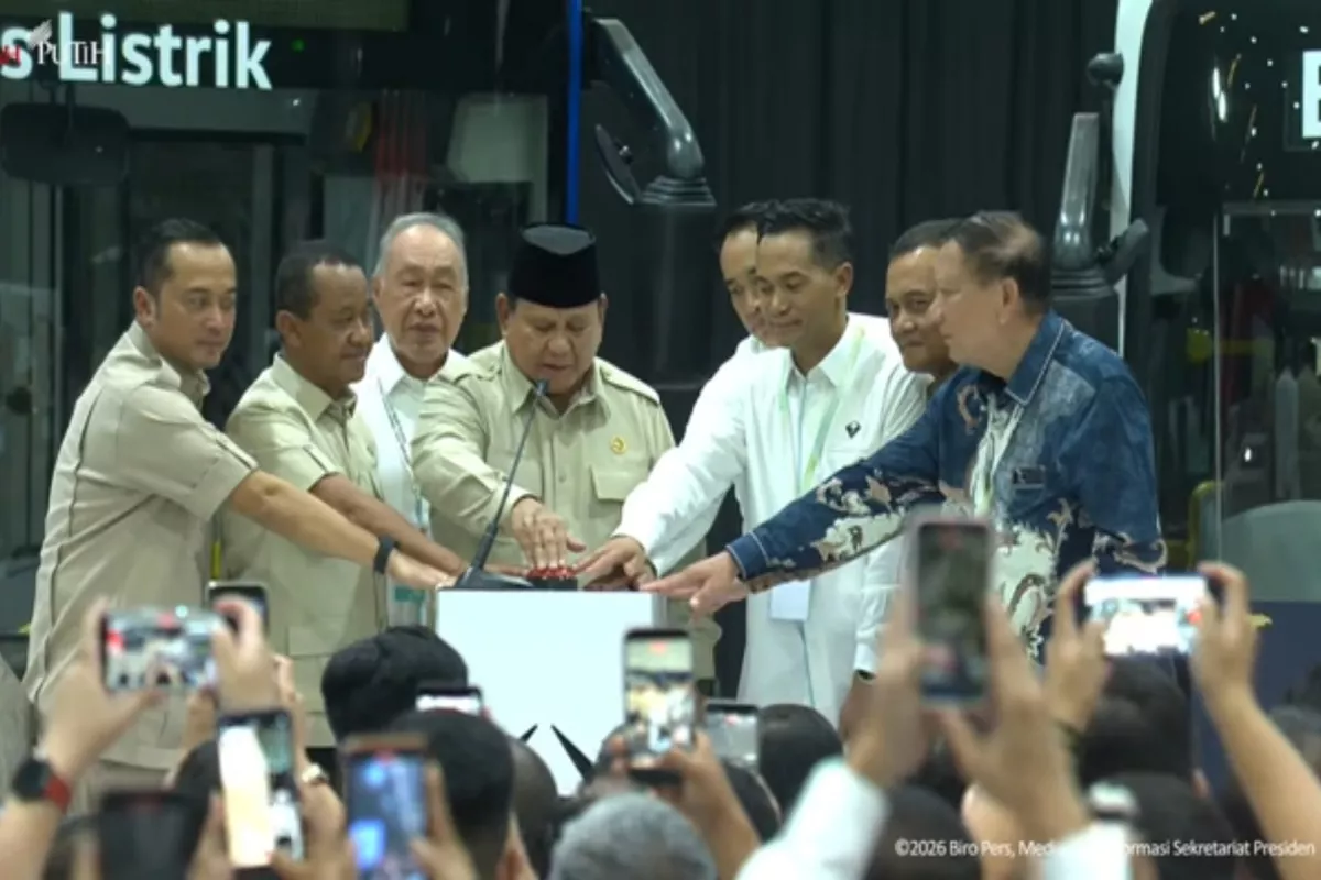 Prabowo Resmikan Pabrik Kendaraan Listrik VKTR di Magelang, Kapasitas Capai 3.000 Unit