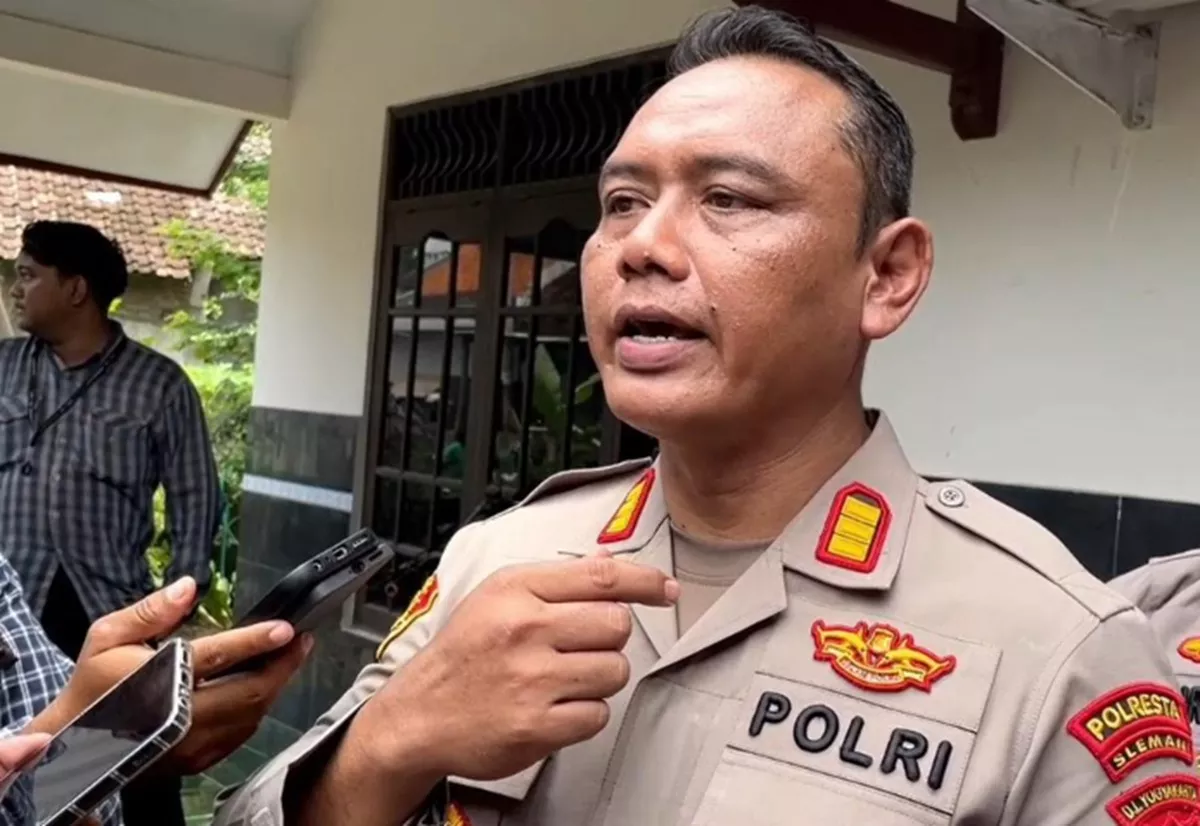 GEGER! Warga Gamping Temukan Mayat Tanpa Kepala Terjepit Sampah Banjir di Kali Konteng