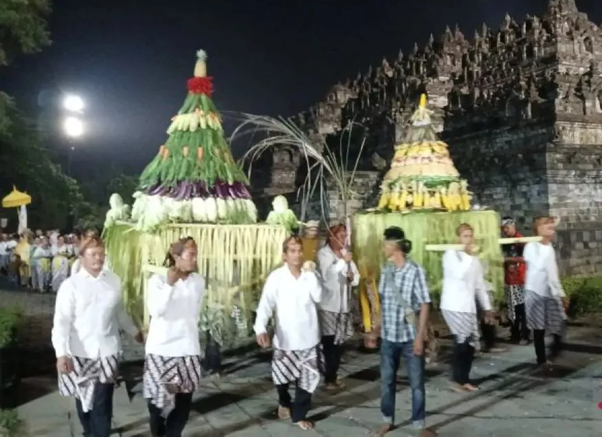 Perdana di Borobudur: Kirab Pusaka Nusantara 2026 Perkuat Narasi Warisan Budaya Hidup