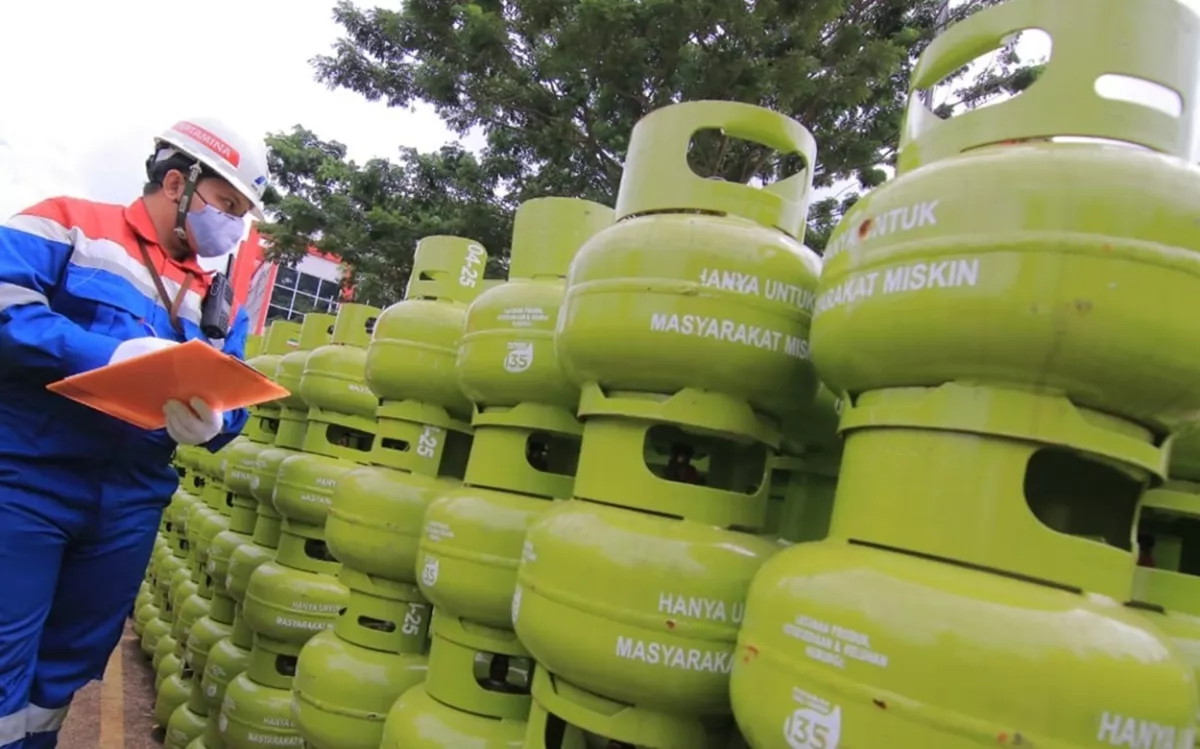 DILARANG KERAS! 8 Kelompok Usaha Ini 'HARAM' Pakai Gas Elpiji 3 Kg