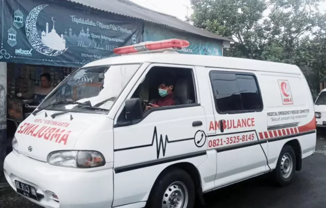 Kelewatan! Oknum Pinjol Diduga Gunakan Ambulans untuk Teror Penagihan