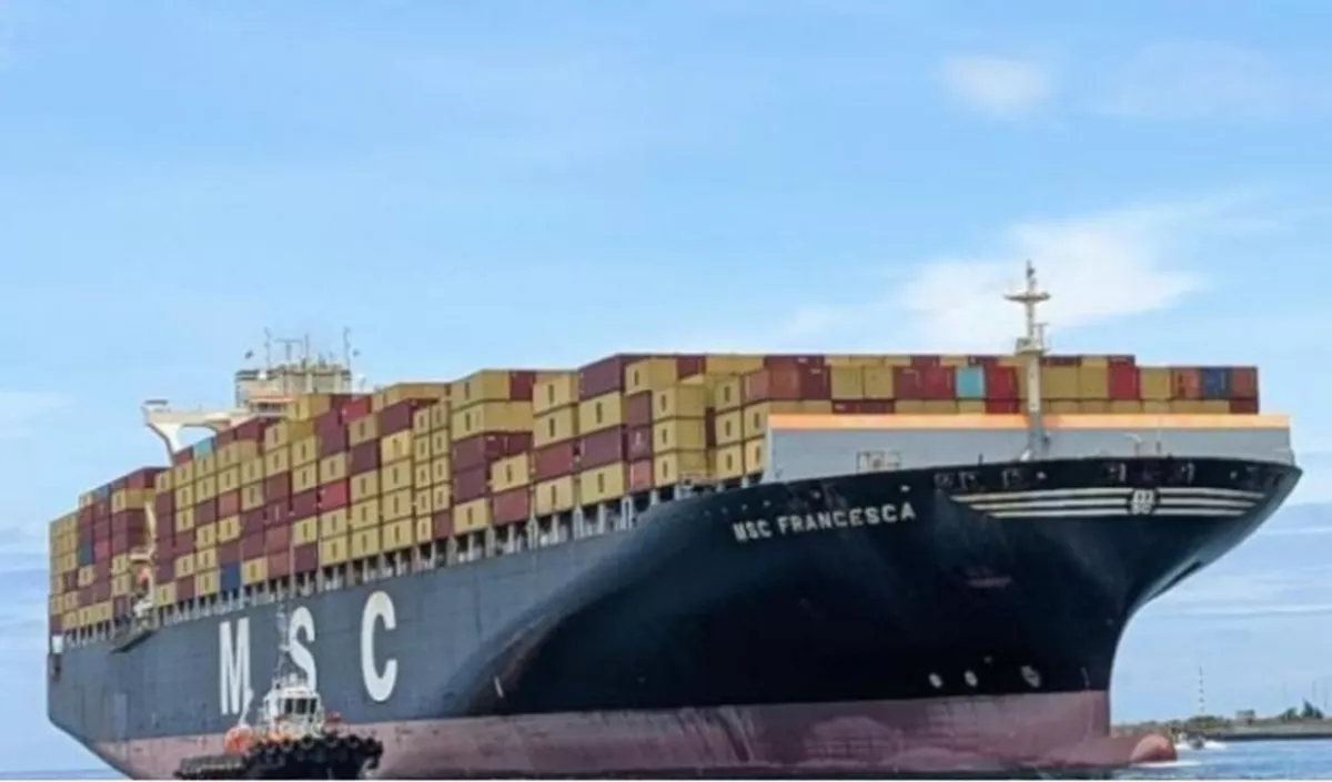 SELAT HORMUZ MEMBARA! Garda Revolusi Iran Sita Paksa 2 Kapal Israel, Harga Minyak Dunia Terancam Melambung