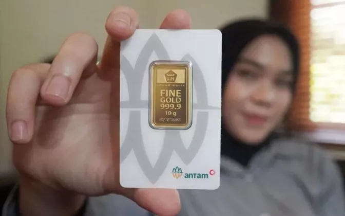 Harga Emas Antam Hari Ini Stagnan di Rp2,8 Juta, Simak Rincian Lengkapnya!