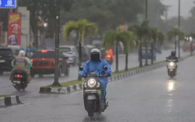 Waspada! BMKG Peringatkan Hujan Lebat Mengintai Sejumlah Wilayah Indonesia Hari Ini