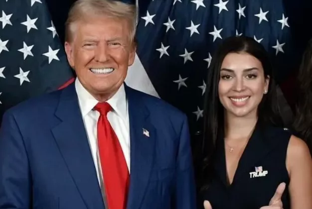 Asisten Donald Trump Ini Ketahuan Kencan dengan Pria-Pria Tua, Mantan Kekasih Bongkar Aibnya