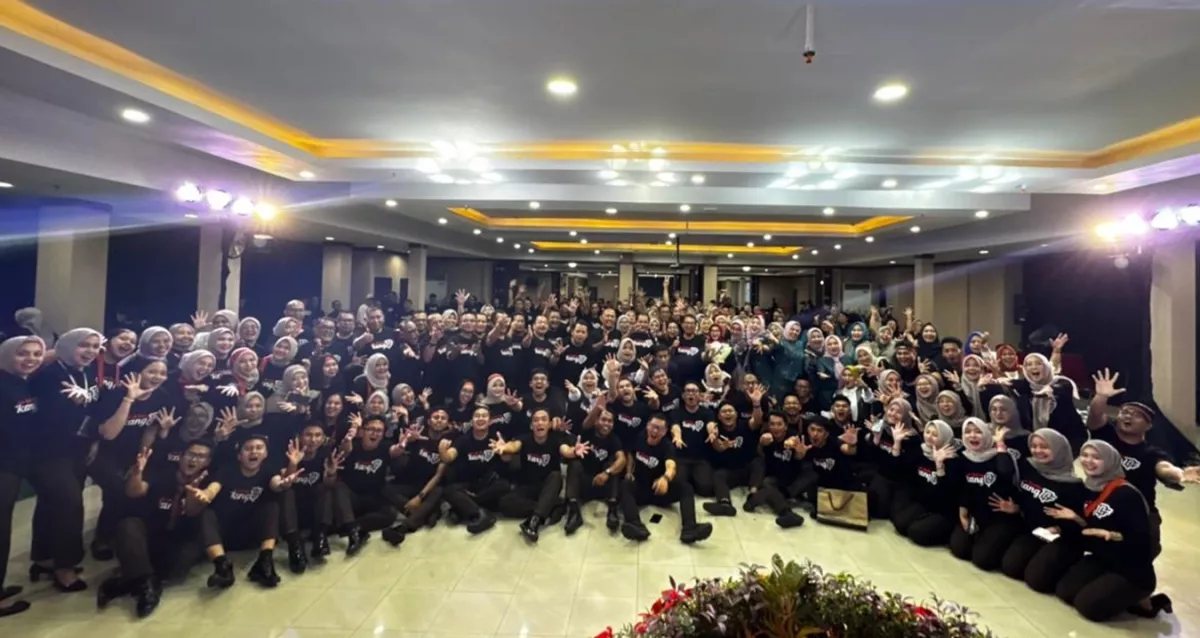 Resmi Tinggalkan Makassar! Momen Haru Didik Farkhan Pamitan Menuju Jakarta Viral