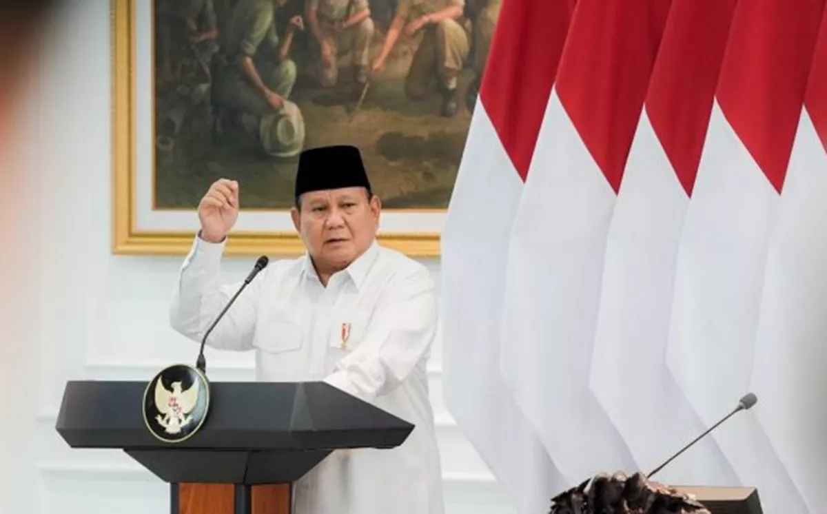 Presiden Prabowo Tantang Intelektual Tak Patriotik Keluar dari Indonesia, Ada Apa?