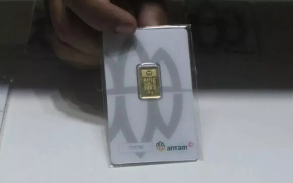 Harga Emas Antam Melesat Rp17.000 per Gram, Tembus Rp2.840.000 Hari Ini