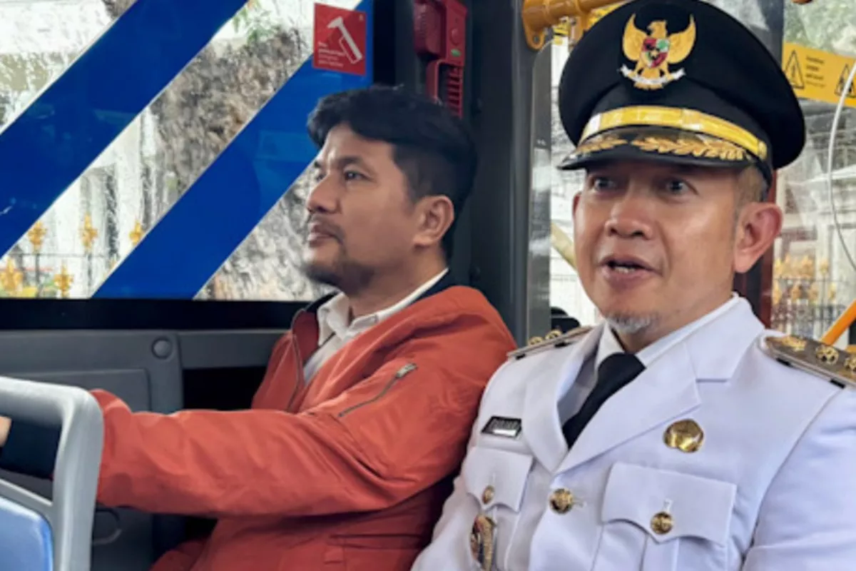Bupati Kepulauan Seribu Pastikan Anak Dapat Akses Pendidikan melalui Wajib Belajar 13 Tahun