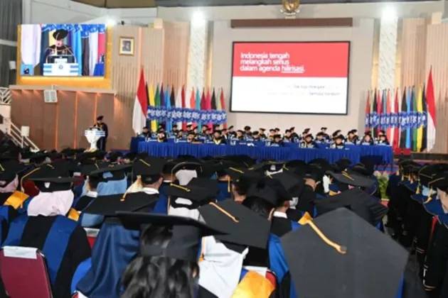 Lulusan IPB University Laris Manis: 35 Persen Wisudawan Sudah Dapat Kerja Sebelum Lulus!