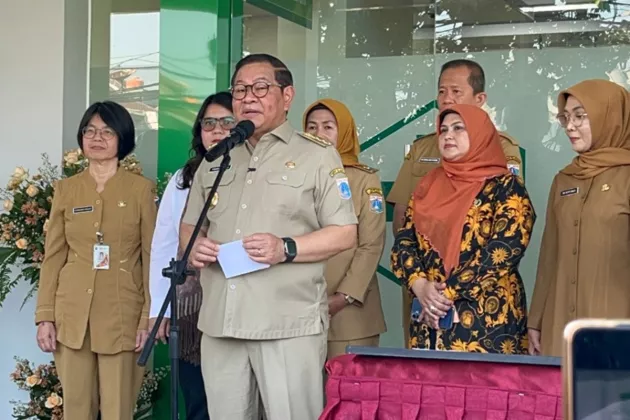 Bukan Sekadar Tempat Berobat, Puskesmas Meruya Jadi Tempat Nongkrong Lansia