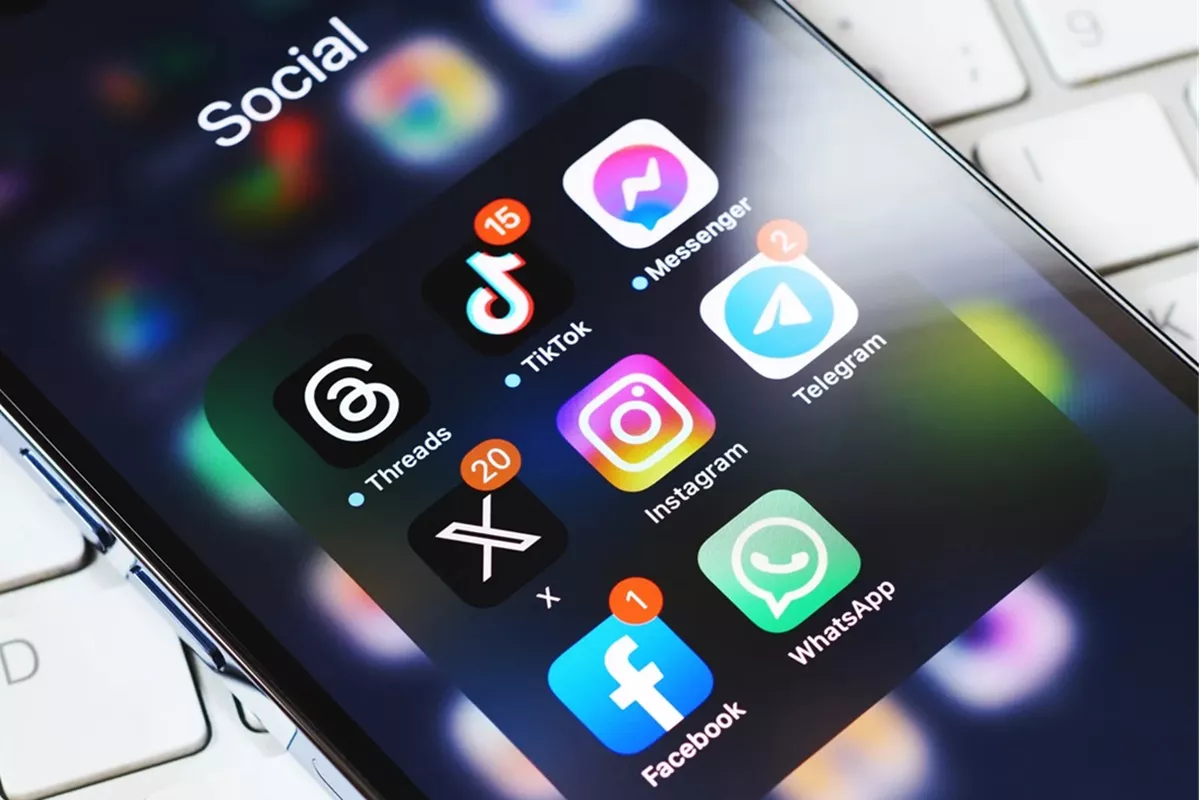 Siap-Siap! Bikin Akun Medsos Bakal Wajib Sertakan Nomor HP, Kemkomdigi Mulai Kaji Aturannya