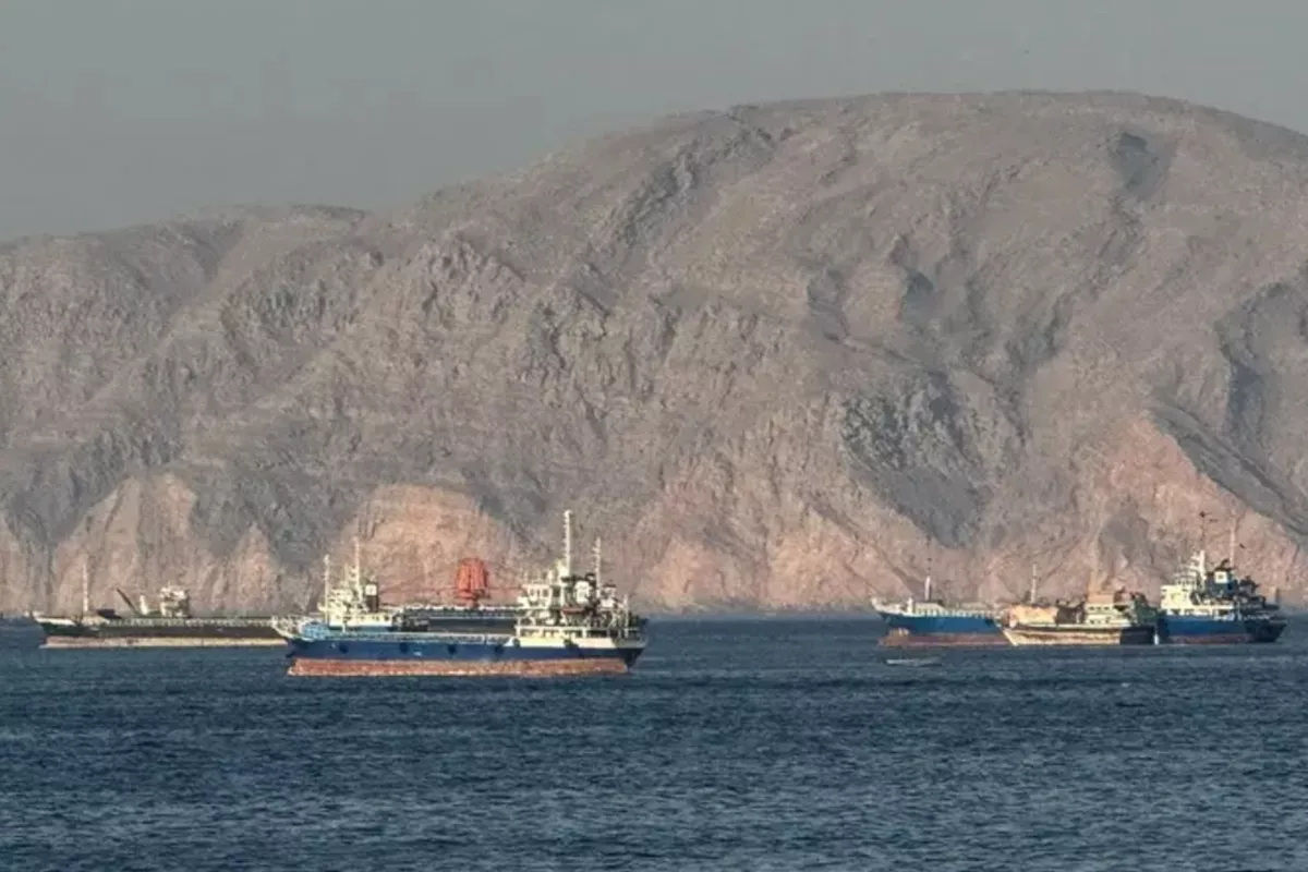 Kali Pertama Sejak Perang AS-Iran, Kapal Tanker Korsel Lintasi Selat Hormuz