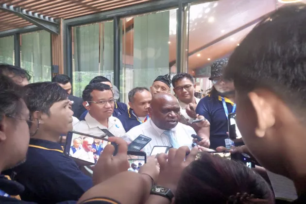 Menteri Pigai: Perlindungan WNI di Israel Ditempuh Lewat Jalur Diplomasi