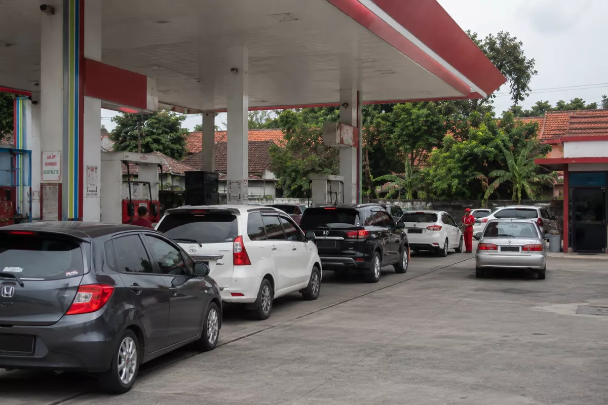 Mulai Juli 2026, Pemerintah Wajibkan Penggunaan Bensin Campur Etanol 5 Persen di Beberapa Lokasi