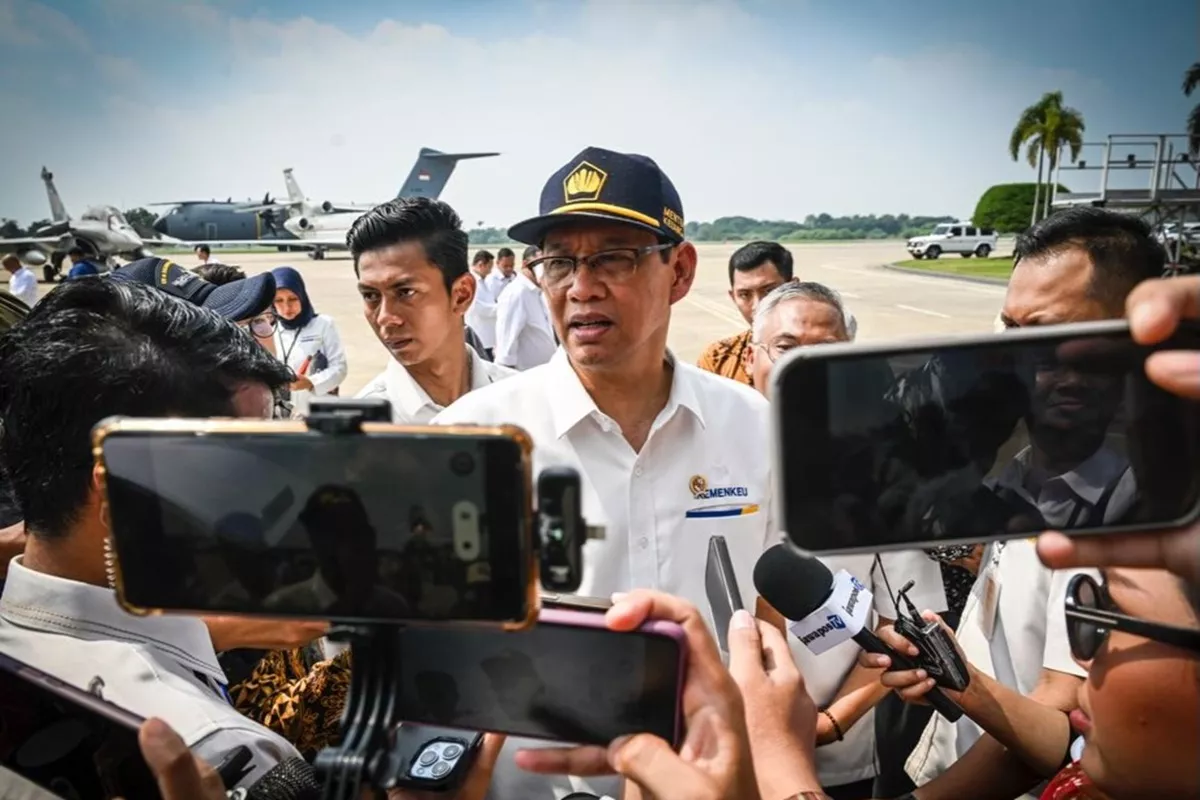 Purbaya Batal Naik Haji Sekeluarga, Berharap Bisa Berangkat Tahun Depan