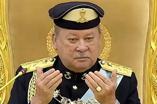 Raja Malaysia Dilecehkan Pakai AI di TikTok, Dituduh Makan Daging Non-Halal hingga Wajah Ditempel ke Tubuh Hewan, Polisi Buru Pelaku