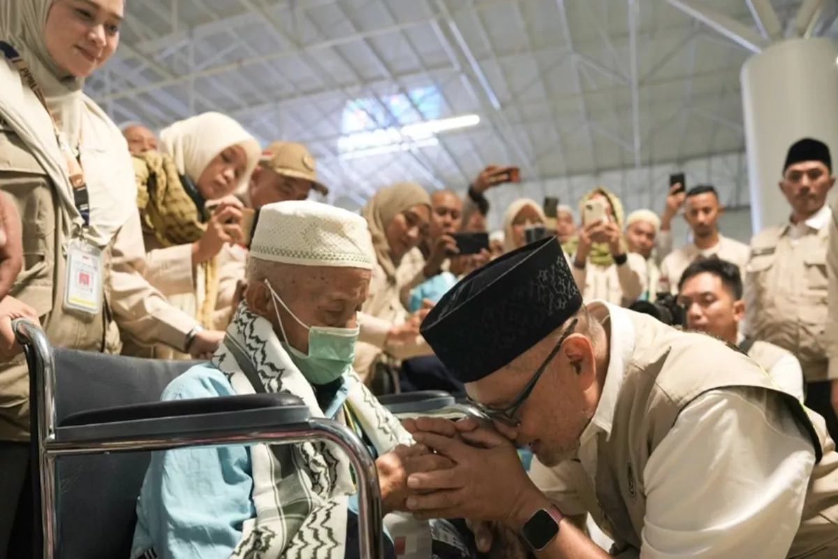 Menhaj Lepas Kloter Pertama Jemaah Haji Indonesia Pulang ke Tanah Air