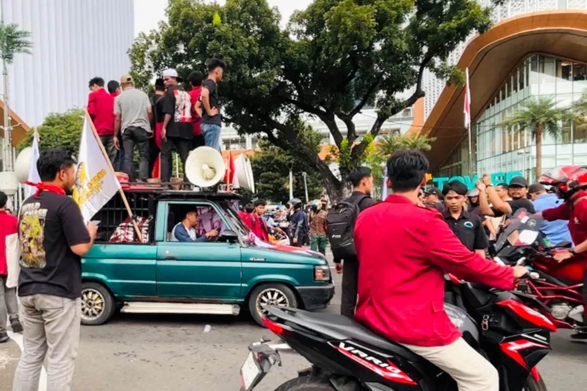 Mahasiswa Desak Prabowo Hentikan Program MBG, Sebut Tak Berpihak ke Rakyat Kecil