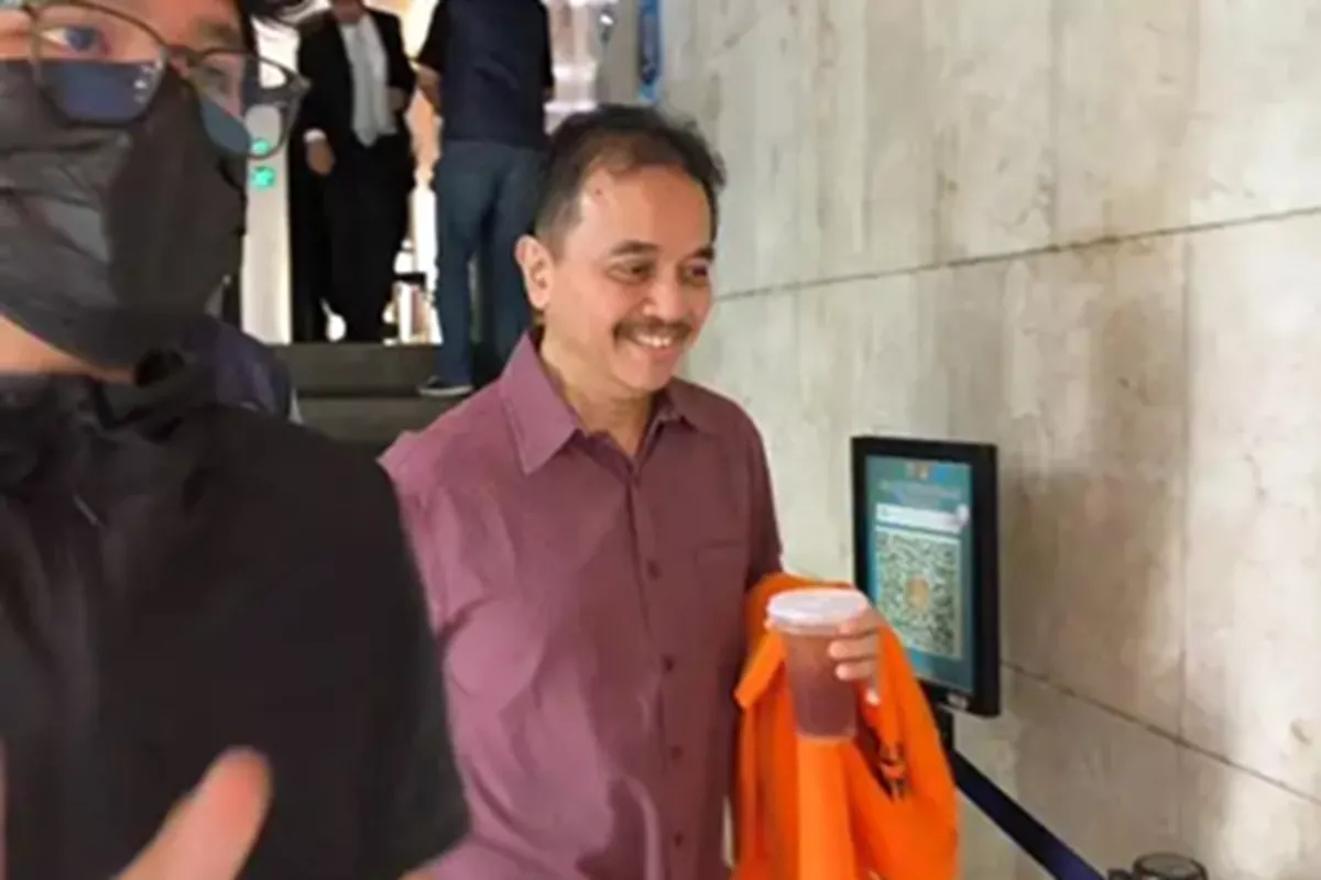 Sebut Kliennya Kooperatif, Tim Hukum Roy Suryo dan Dokter Tifa Layangkan Surat Penangguhan Penahanan