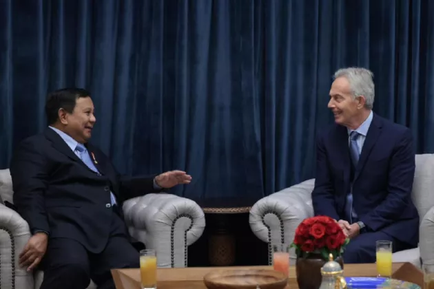 Prabowo Bertemu Tony Blair, Bahas Isu Global di Kertanegara