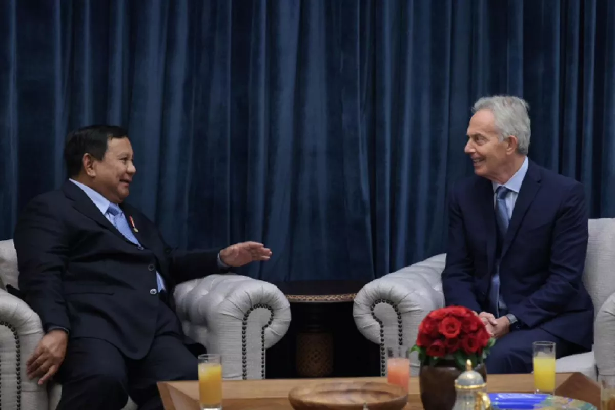Prabowo Bertemu Tony Blair, Bahas Isu Global di Kertanegara
