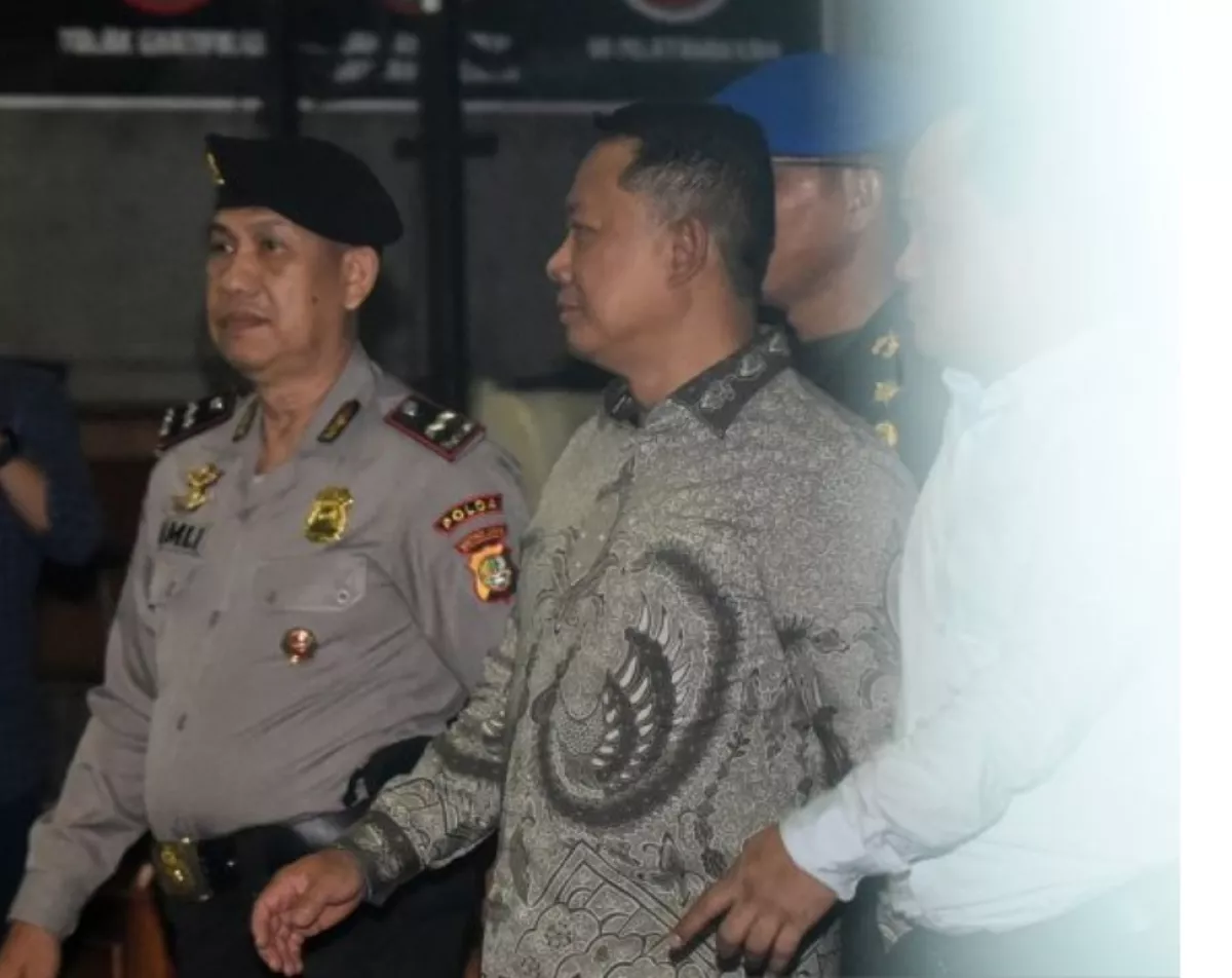 Febrie Adriansyah Tidak Pakai Rompi Tahanan dan Tidak Diborgol, Kejagung: Terburu-Buru, Sudah Malam