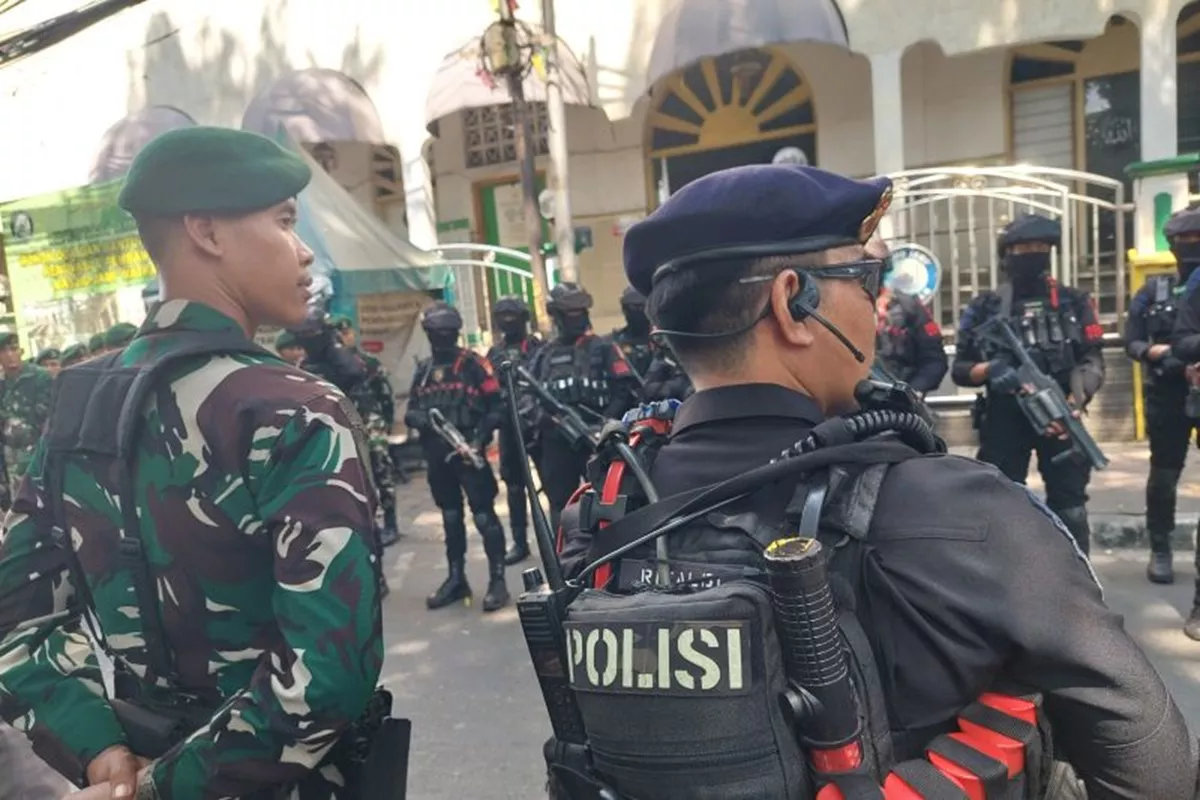 Jaga Kondusivitas Kawasan Menteng, 188 Personel Gabungan TNI-Polri Bersiaga di Jalan Tambak