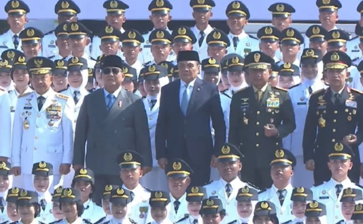 Prabowo Lantik Pamong Praja Muda IPDN, Ingatkan Jangan Jadi Birokrat Berbelit-belit