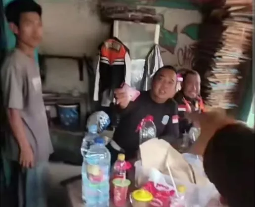 GILA! Oknum Dishub Bekasi Pungli Sopir Truk Rp1,7 Juta, KDM Murka Minta Sanksi Pemecatan!