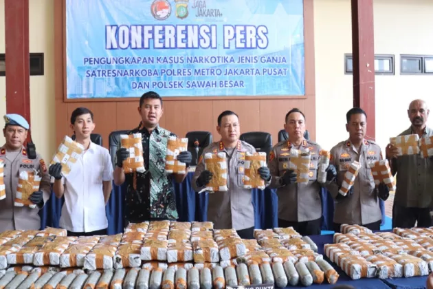 Polres Jakpus Gagalkan Peredaran Ganja Senilai Rp10 Miliar, 3 Pelaku Ditangkap