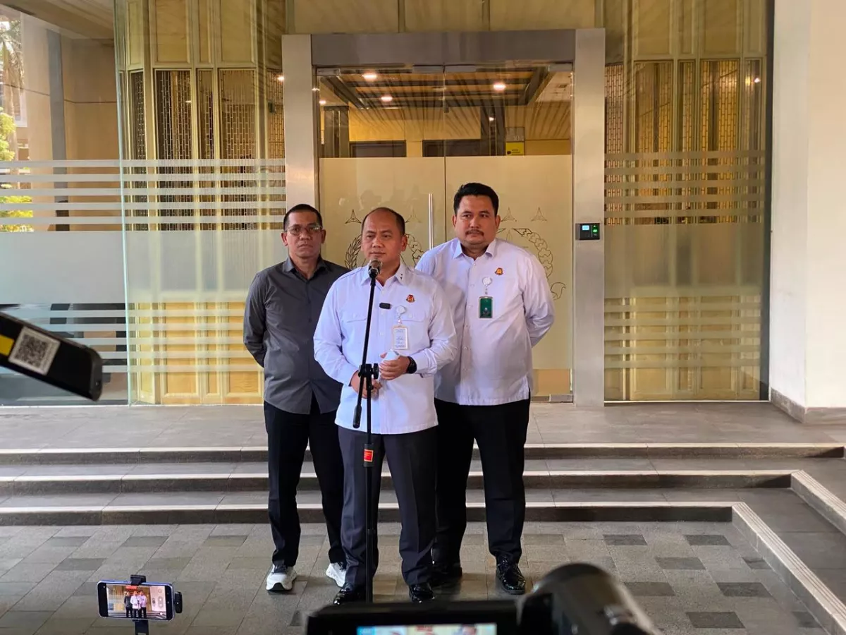 Tim Sembilan Periksa 4 Saksi dan 2 Tersangka dalam Perkara Febrie Adriansyah