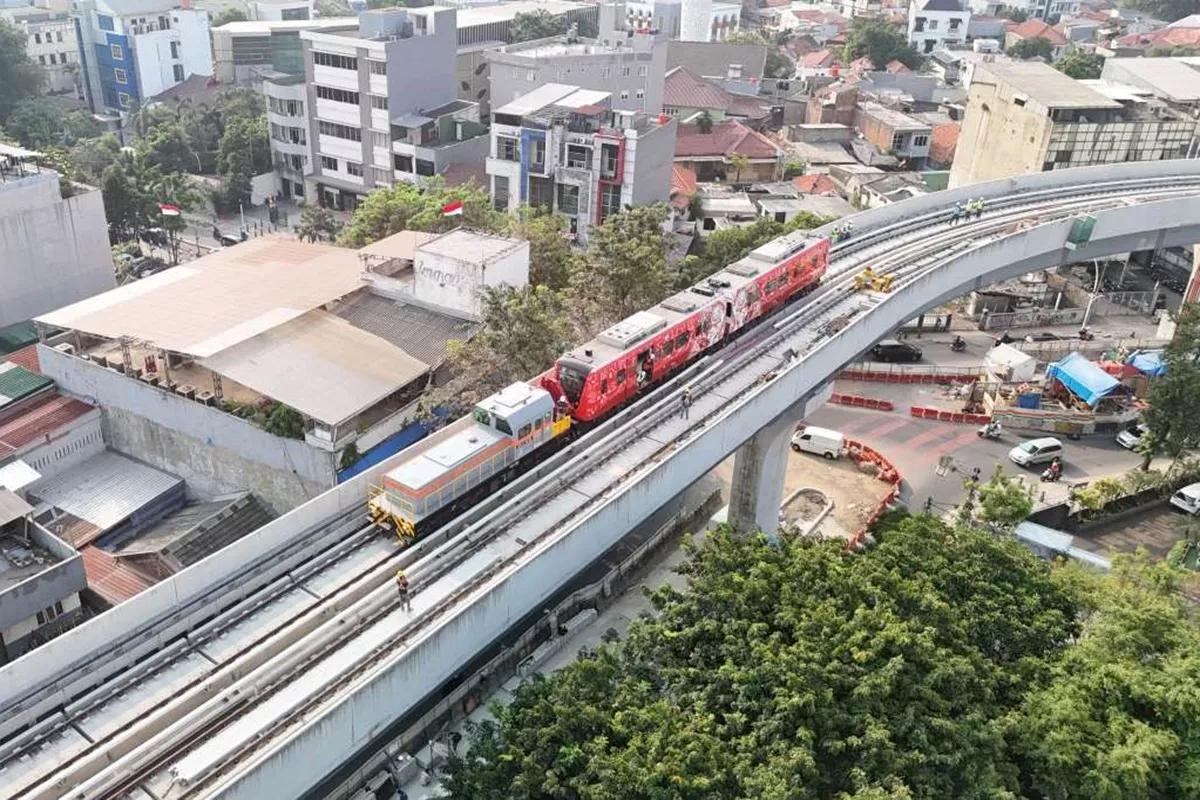 LRT Kelapa Gading-Manggarai Diklaim Bakal Diserbu Penumpang hingga 80 Ribu per Hari, Beneran Nih?