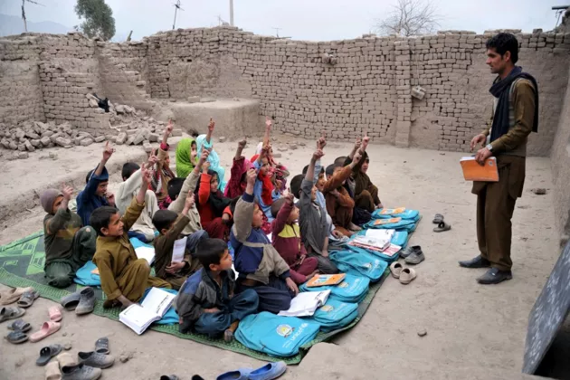 UNESCO Ungkap Krisis Pendidikan Afghanistan: 2,4 Juta Anak Perempuan Tak Bisa Sekolah