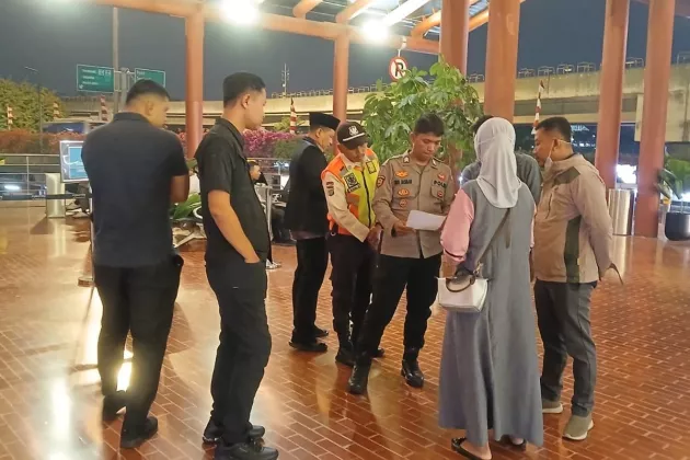 Waduh! 33 Jemaah Umrah Gagal Berangkat Gegara Visa Gak Keluar, Kemenhaj Turun Tangan