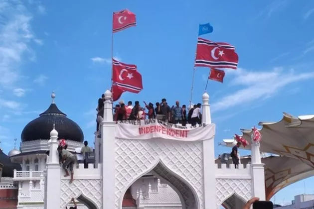 Bendera Merah Putih Diturunkan, Bulan Bintang Dikibarkan di Aceh: Bamsoet Minta Aparat Bergerak