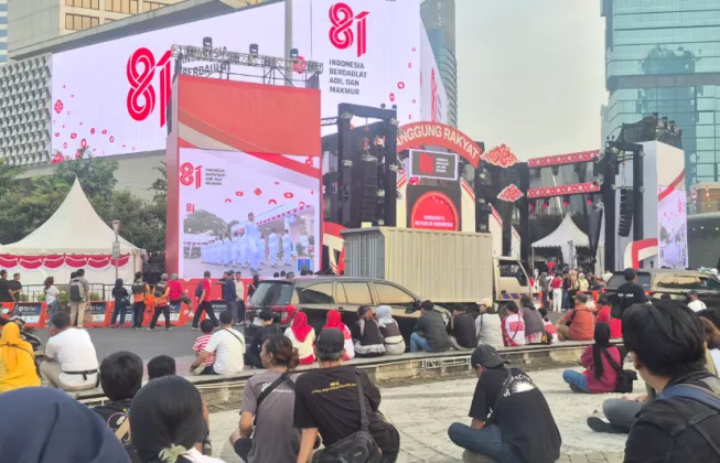 HUT RI ke-81, Bundaran HI Dipadati Warga, Pesta Rakyat Digelar hingga Malam