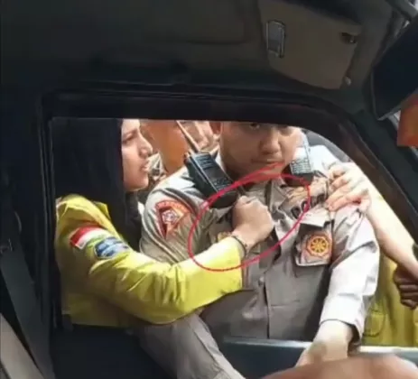 Wakil BEM UI Ngamuk ke Polisi: Pakai Uang Sendiri tapi Malah Diusir Paksa 