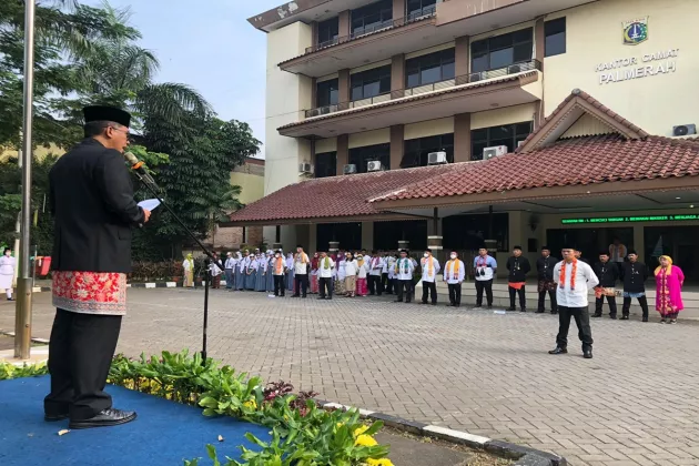 Gak Perlu Sampai Puluhan, DPR Nilai ASN Kecamatan Cukup 15-20 Orang!