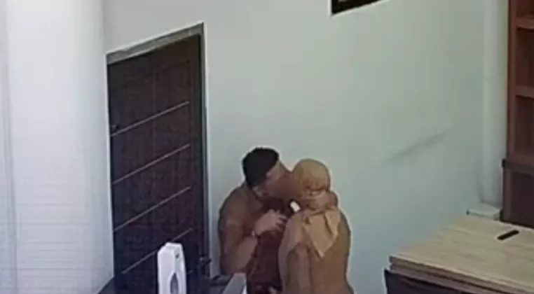 Viral Video ASN Pemprov Sumbar Mesum di Ruang Kerja, Diduga Pejabat Esalon II