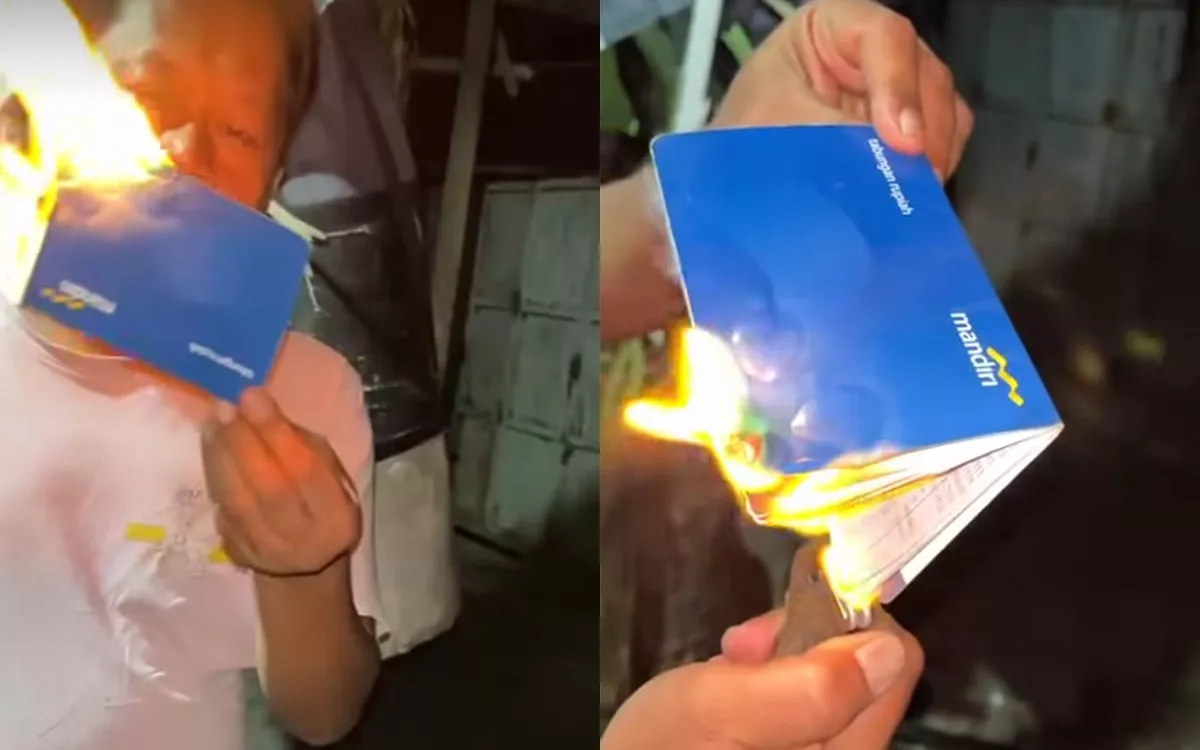 Viral Aksi Bakar Buku Rekening Mandiri, Protes Donasi Aksi DPR yang Ditahan