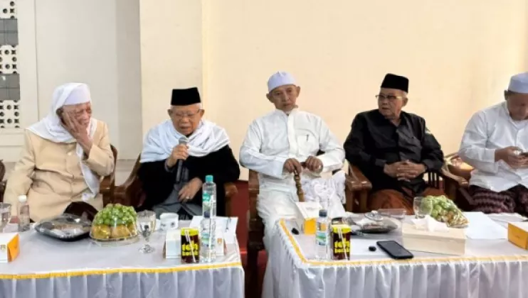 Kiai Sepuh Lirboyo Terbitkan Tausiah, Minta Muktamirin NU Bebas Intervensi dan Jaga Marwah Organisasi
