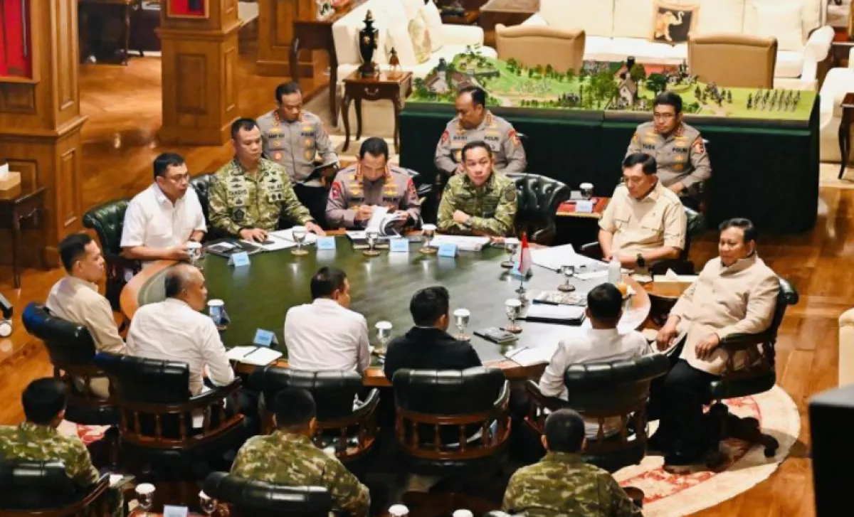 Prabowo Panggil Panglima TNI dan Kapolri, Ini yang Dibahas....