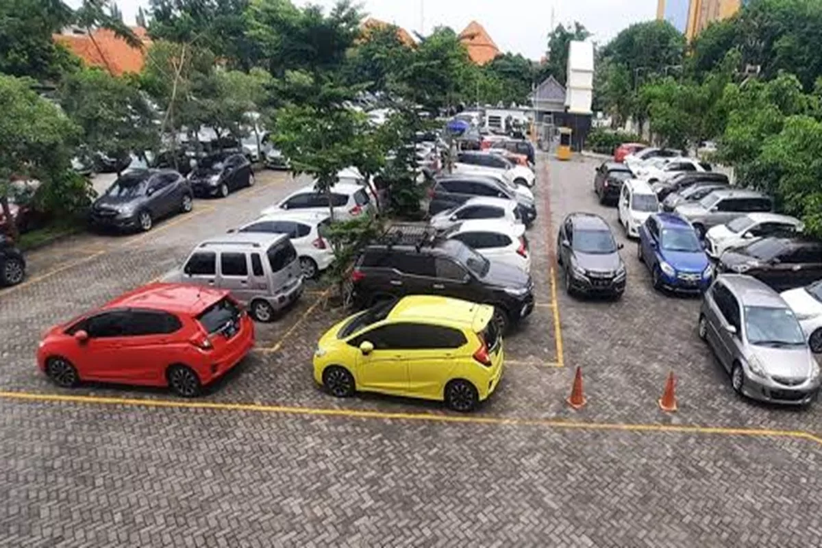 Usulan Tarif Parkir Rp60 Ribu per Jam Picu Polemik, Dishub DKI Minta Maaf